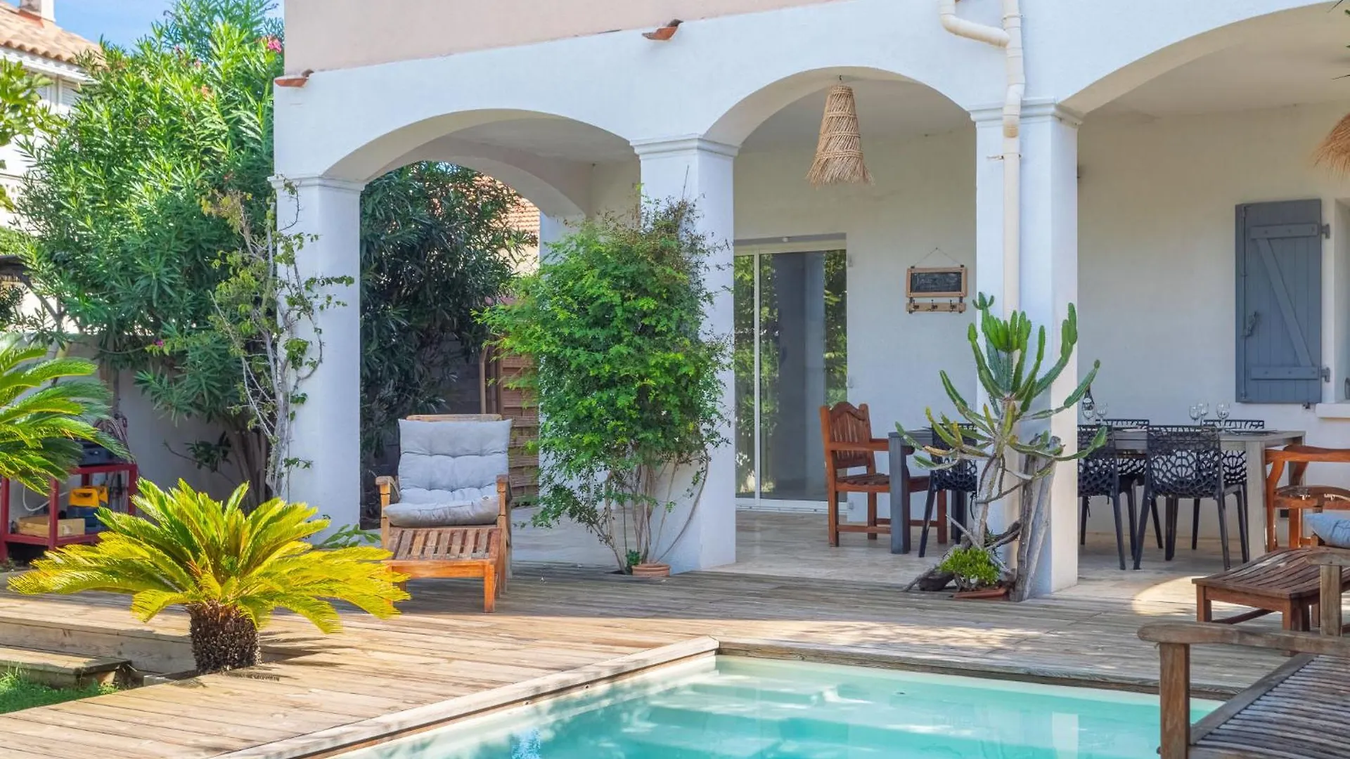 Holiday Home La Maison Du Port By Interhome Le Brusc